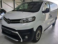 Weiß Gebraucht 2023 Toyota Proace Van / Kleinbus | 18.900 € (Superpreis)