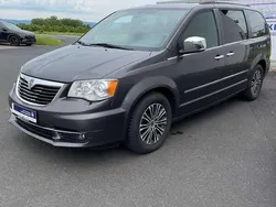 Grau Gebraucht 2015 Lancia Voyager S Van / Kleinbus | 9.980 € (Fairer Preis)