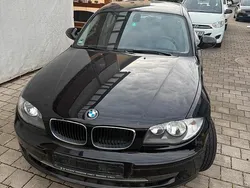 Schwarz Gebraucht 2010 BMW 116 Kleinwagen | 2.200 €