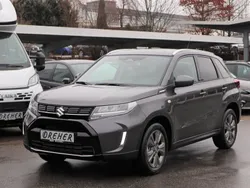 Titan dark gray Neu 2025 Suzuki Vitara Comfort SUV | 25.470 € (Fairer Preis)