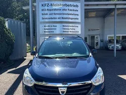 Blau Gebraucht 2018 Dacia Lodgy Van / Kleinbus | 9.900 € (Fairer Preis)