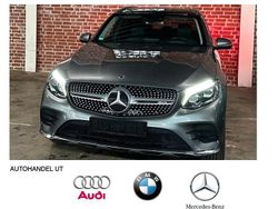 Grau Gebraucht 2017 Mercedes GLC250 AMG SUV | 30.900 € (Fairer Preis)