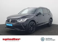 Deep black perleffekt Gebraucht 2025 VW Tiguan Allspace IQ Drive SUV | 53.980 €