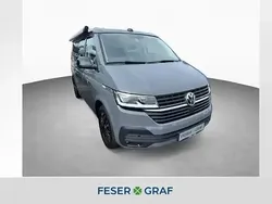Pure grey / schwarz Gebraucht 2024 VW T6.1 California Van | 67.450 € (Teuer)
