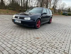 Schwarz Gebraucht 2002 VW Golf IV Edition Kombi | 1.999 € (Superpreis)