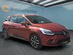 Rot Gebraucht 2019 Renault Clio GrandTour Kombi | 12.299 € (Teuer)