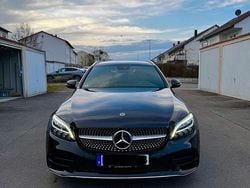Schwarz Gebraucht 2018 Mercedes C200 AMG line Kombi | 22.500 € (Fairer Preis)