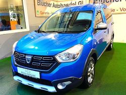 Blau Gebraucht 2020 Dacia Dokker Stepway Van / Kleinbus | 15.950 € (Fairer Preis)