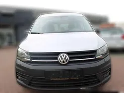 Silber metallic Gebraucht 2020 VW Caddy Van / Kleinbus | 17.320 € (Etwas zu teuer)