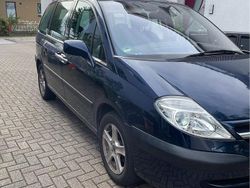 Blau Gebraucht 2007 Citroën C8 Van / Kleinbus | 2.500 €