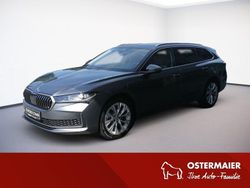 Grau Gebraucht 2024 Skoda Superb | 38.990 € (Fairer Preis)