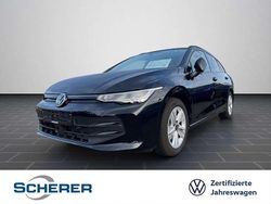 Grenadillschwarz metallic (metallic) Gebraucht 2024 VW Golf VIII Life Kombi | 24.680 € (Fairer Preis)