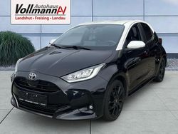 Schwarz Gebraucht 2022 Toyota Yaris Style Limousine | 18.550 € (Teuer)