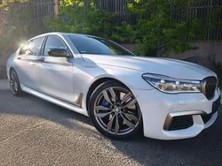 Weiß Gebraucht 2017 BMW M760 Executive Limousine | 46.760 € (Guter Preis)