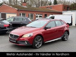 Rot Gebraucht 2013 Volvo V40 CC Summum Kombi | 9.999 € (Fairer Preis)