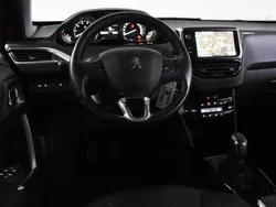 Orange Gebraucht 2015 Peugeot 2008 SUV | 7.900 € (Fairer Preis)
