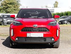 Rot Gebraucht 2022 Toyota Yaris Cross Team SUV | 23.199 € (Guter Preis)
