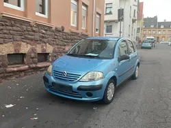 Blau Gebraucht 2005 Citroën C3 Kleinwagen | 1.650 €