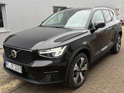 Schwarz Gebraucht 2022 Volvo XC40 Plus SUV | 33.500 € (Teuer)