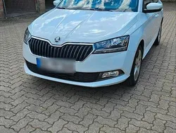Weiß Gebraucht 2020 Skoda Fabia Kleinwagen | 7.000 € (Fairer Preis)