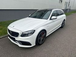 Weiß Gebraucht 2018 Mercedes C63 AMG AMG Limousine | 49.800 € (Guter Preis)