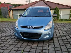 Blau Gebraucht 2009 Hyundai i20 Classic Kleinwagen | 3.300 € (Etwas zu teuer)