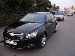 Schwarz metallic Gebraucht 2011 Chevrolet Cruze LS Limousine | 10.600 €