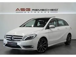 Weiß Gebraucht 2013 Mercedes B200 Sport Van / Kleinbus | 16.900 € (Etwas zu teuer)