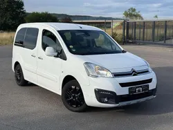 Weiß Gebraucht 2016 Citroën Berlingo Van / Kleinbus | 7.699 € (Fairer Preis)