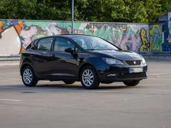 Schwarz Gebraucht 2013 Seat Ibiza Style Limousine | 6.200 € (Etwas zu teuer)