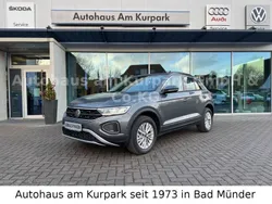 Grau Gebraucht 2024 VW T-Roc Life SUV | 29.990 € (Fairer Preis)