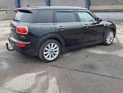 Schwarz Gebraucht 2016 Mini One D Clubman Kombi | 6.290 € (Guter Preis)