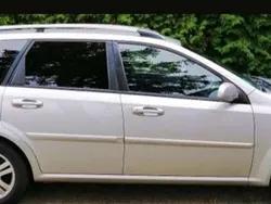 Silber Gebraucht 2007 Chevrolet Nubira CDX Kombi | 2.500 €