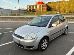 Gebraucht 2005 Ford Fiesta Kleinwagen | 750 € (Guter Preis)