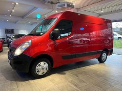 Rot Gebraucht 2019 Renault Master Van / Kleinbus | 17.990 € (Fairer Preis)