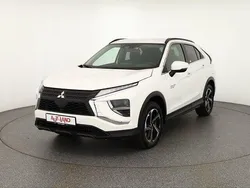Weiß Gebraucht 2022 Mitsubishi Eclipse Cross SUV | 24.490 € (Fairer Preis)