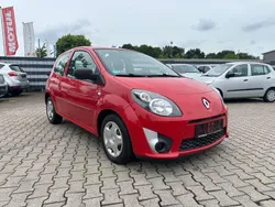Rot Gebraucht 2011 Renault Twingo Kleinwagen | 3.700 € (Fairer Preis)