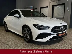 Weiß Gebraucht 2024 Mercedes CLA200 AMG line Limousine | 35.990 € (Fairer Preis)