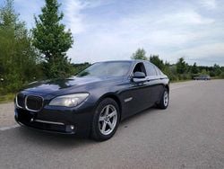 Grau Gebraucht 2010 BMW 730 Limousine | 9.600 € (Superpreis)