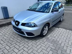 Grau Gebraucht 2009 Seat Ibiza Reference Limousine | 2.500 € (Guter Preis)