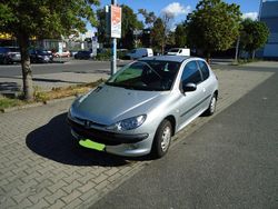 Silber Gebraucht 2005 Peugeot 206 Coupé | 1.500 € (Fairer Preis)
