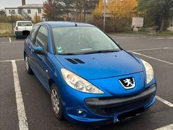 Blau Gebraucht 2010 Peugeot 206+ Kleinwagen | 2.800 € (Fairer Preis)