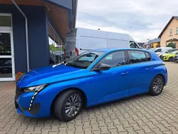 Blau Gebraucht 2022 Peugeot 308 Active Limousine | 19.800 € (Etwas zu teuer)
