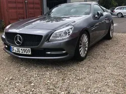 Grau Gebraucht 2015 Mercedes SLK250 Cabrio | 19.700 € (Fairer Preis)