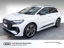 Gletscherweiß metallic Gebraucht 2021 Audi Q4 e-tron Ambiente SUV | 33.880 € (Etwas zu teuer)