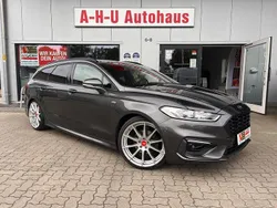 Grau Gebraucht 2019 Ford Mondeo ST-Line Limousine | 11.900 € (Fairer Preis)