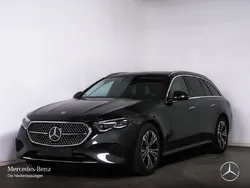 Grau Gebraucht 2024 Mercedes E220 Avantgarde Kombi | 50.990 € (Fairer Preis)