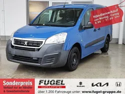 Blau Gebraucht 2018 Peugeot Partner Van / Kleinbus | 9.899 € (Guter Preis)