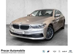 Silber Gebraucht 2019 BMW 520 Sport Line Limousine | 30.970 € (Guter Preis)