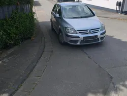 Grau Gebraucht 2006 VW Golf V Kombi | 1.950 € (Guter Preis)